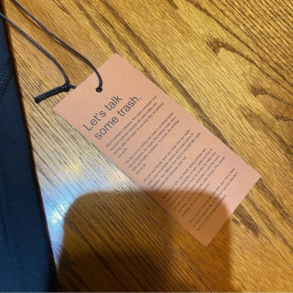 Girlfriends Collective Biker Shorts NWT Size XS - Picture 4 of 7